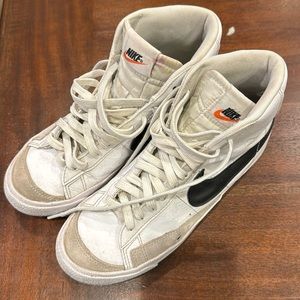 nike high top blazers